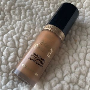 Born this way concealer in butterscotch